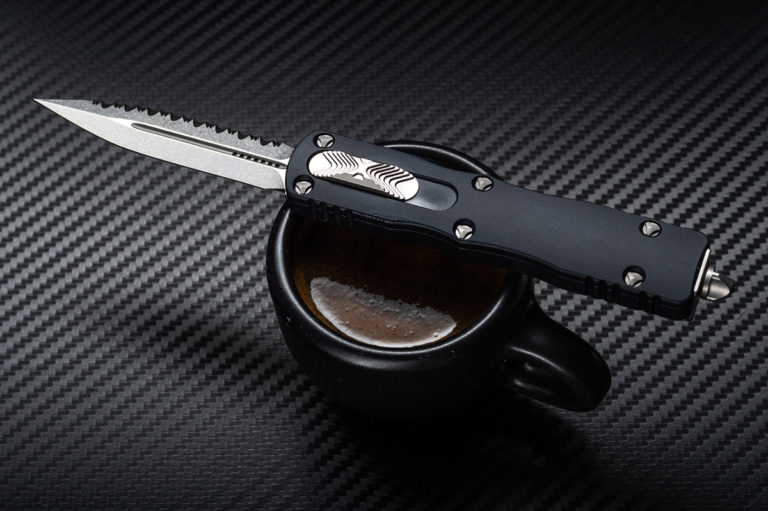 Open a Bottle of Wine Without a Bottle Opener (8 Easy Ways) Liquid